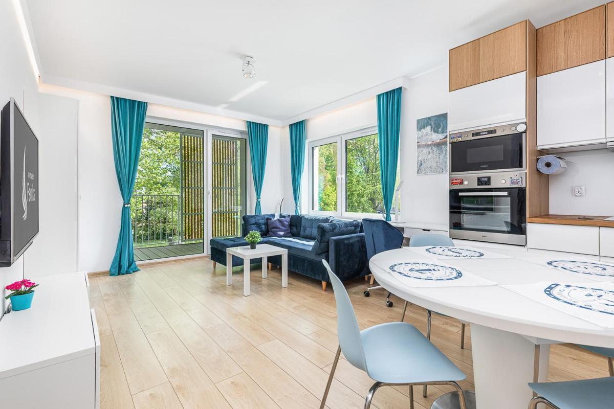 Feniks Spa Apartments 2 By Jantar Apartamenty Kolobrzeg Ngoại thất bức ảnh