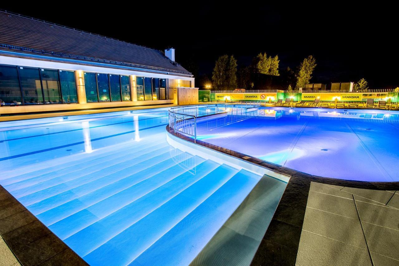 Feniks Spa Apartments 2 By Jantar Apartamenty Kolobrzeg Ngoại thất bức ảnh